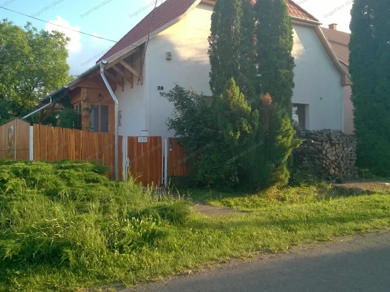 Gyöngyössolymos